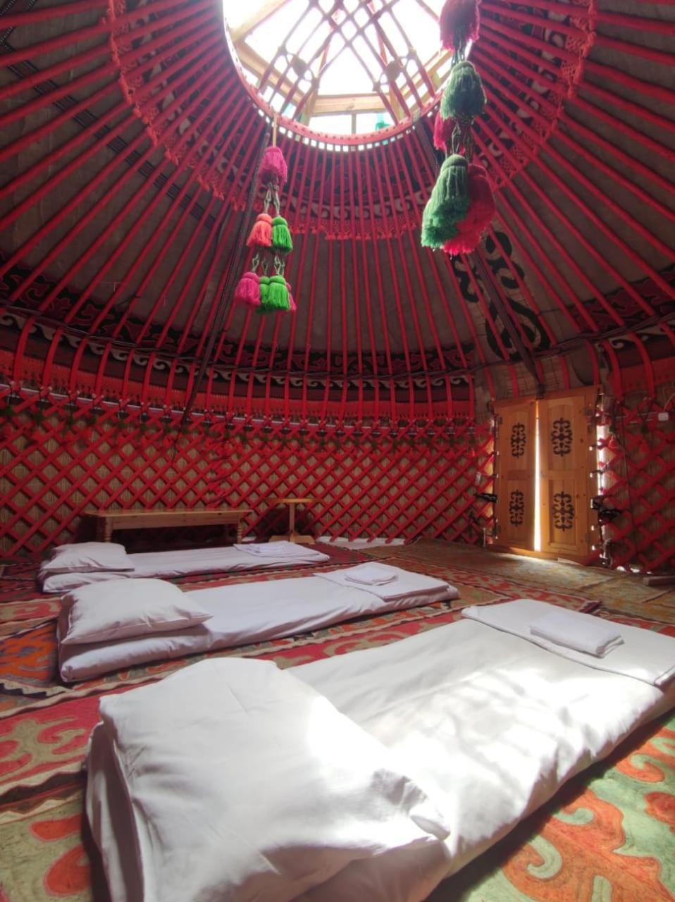 Silkroad Guesthouse Bischkek Exterior foto